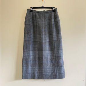 Pendleton vintage 100% virgin wool midi pencil skirt